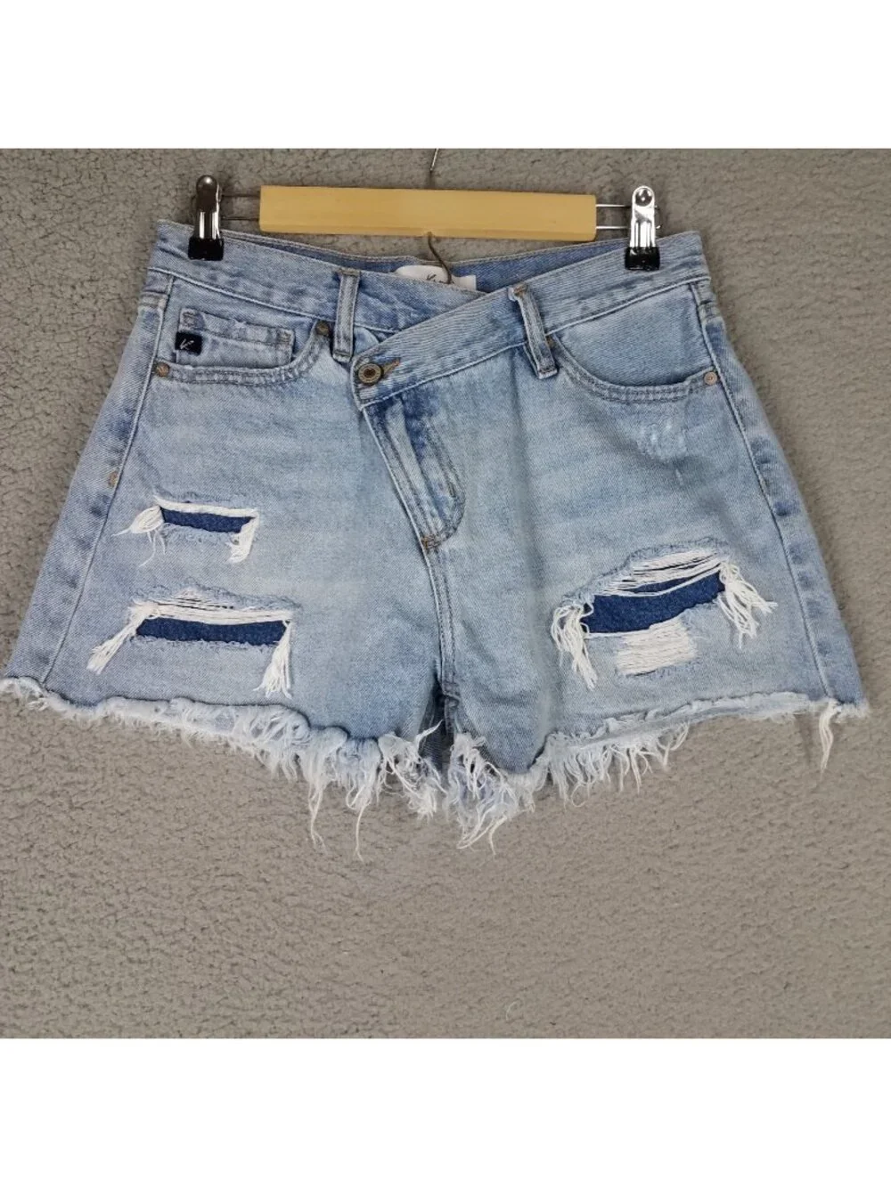 Kancan Hailey Cross Over Jean Shorts Women's Large High Rise Cut-Offs 2.5